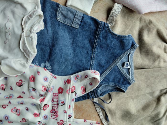 lot de 9 articles fille 6/9 et 6/12 mois - photo numéro 4