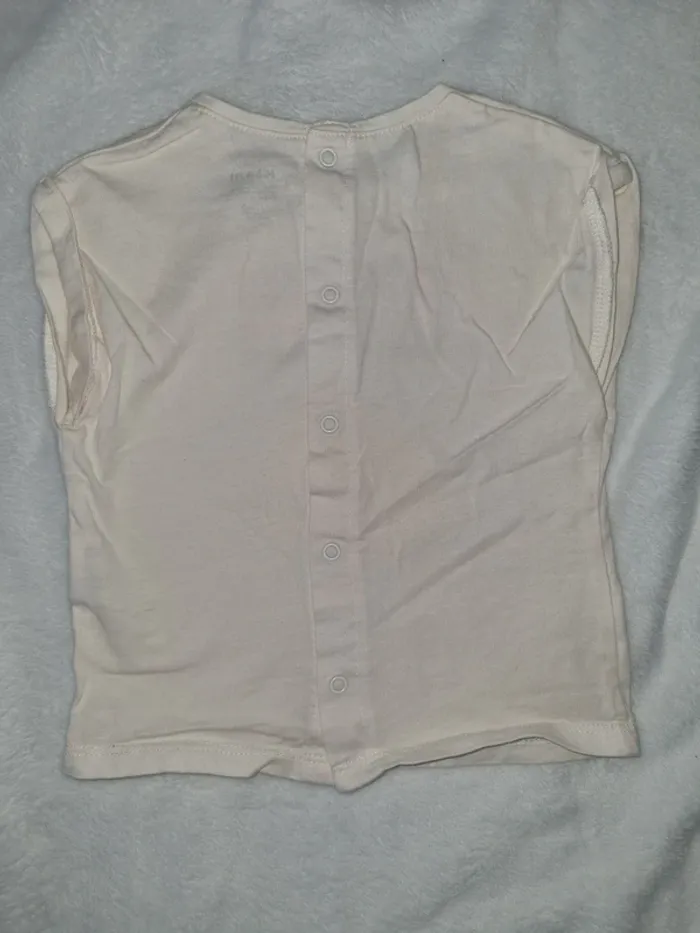 Tee-shirt manches courtes taille 12 mois - photo numéro 2