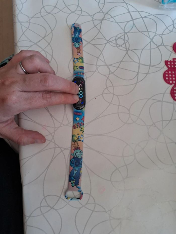 Montre stitch
