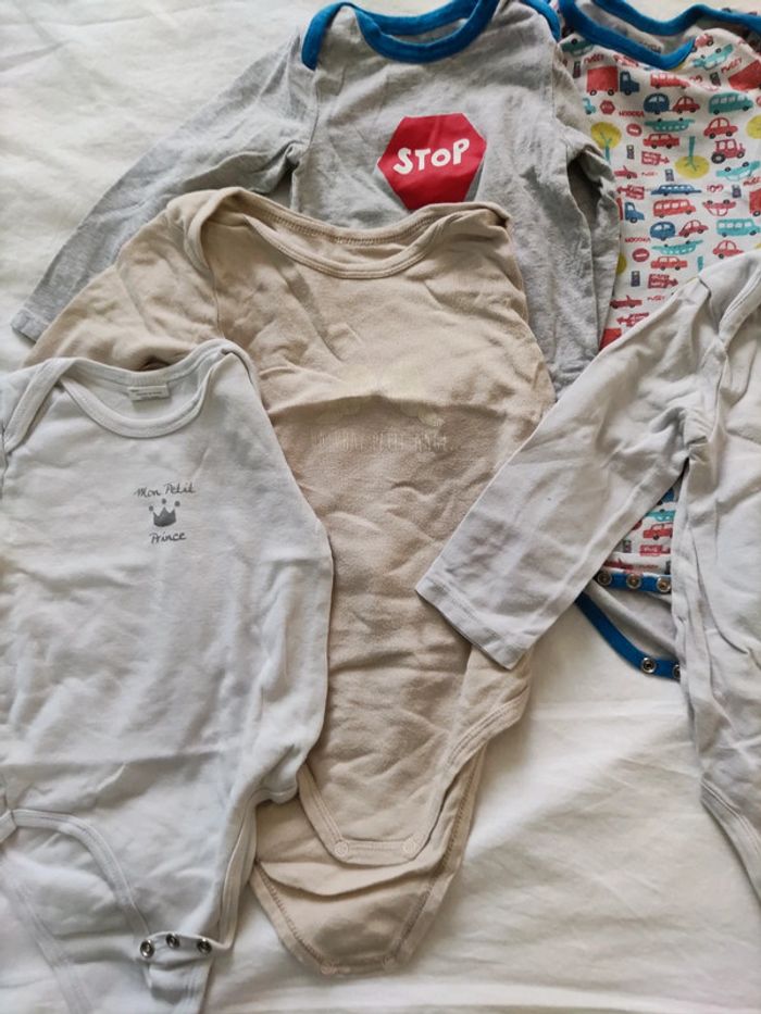 Lot body 18 mois - photo numéro 4