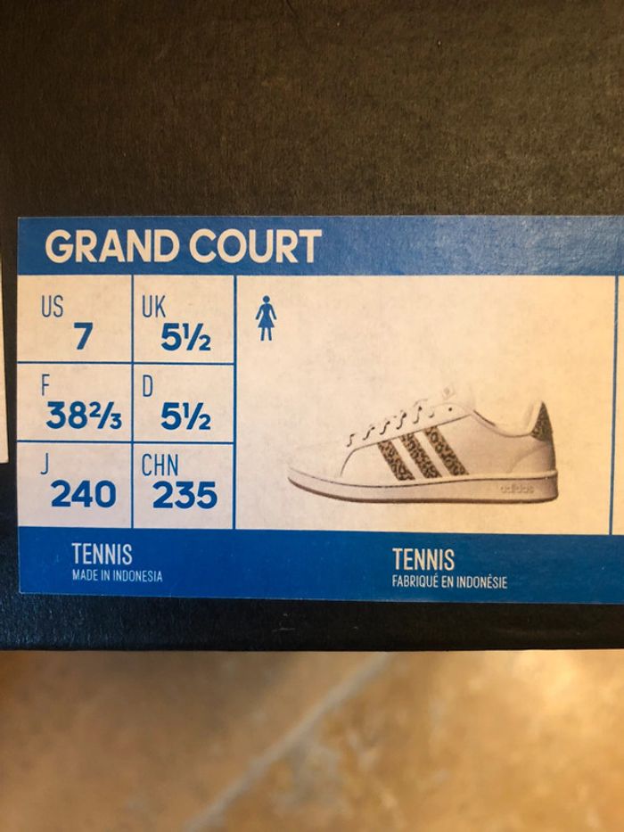 176 - Chaussures adidas - photo numéro 9