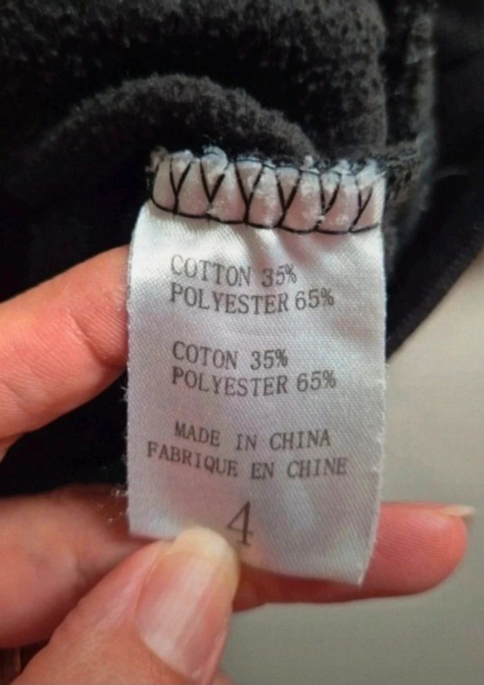 Sweat à capuche 4 ans - photo numéro 5