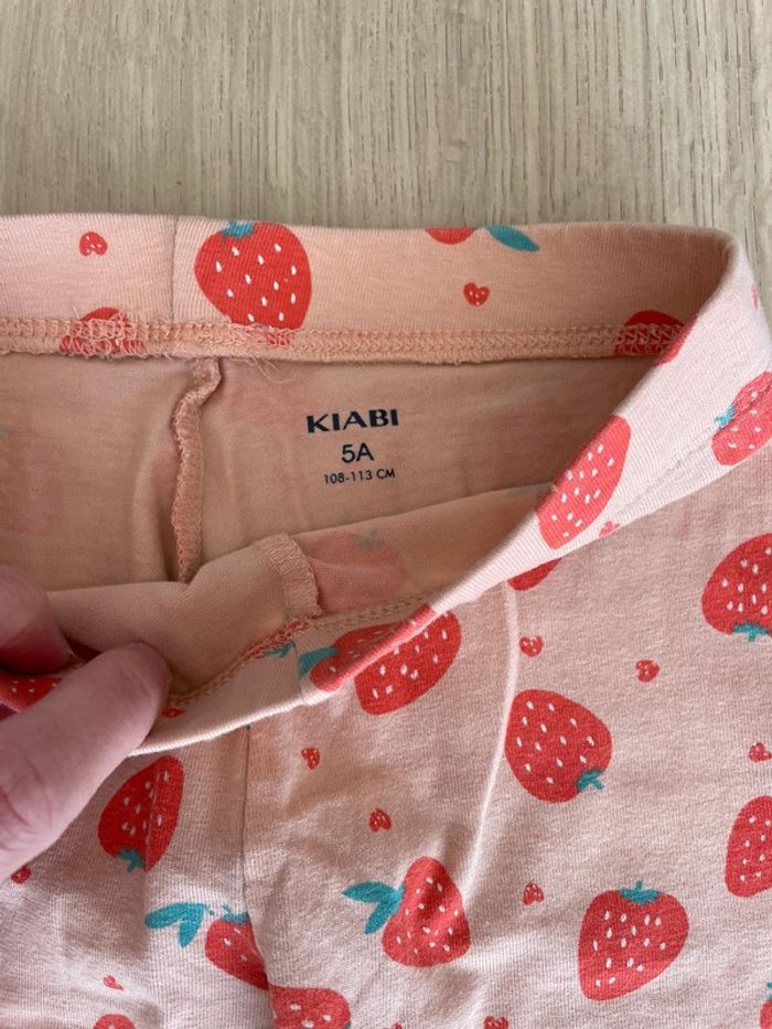 Legging orange rouge avec imprimé fraises taille 5 ans fille - photo numéro 2