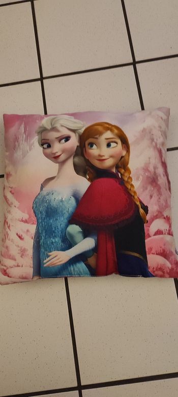Coussin la Reine des neiges