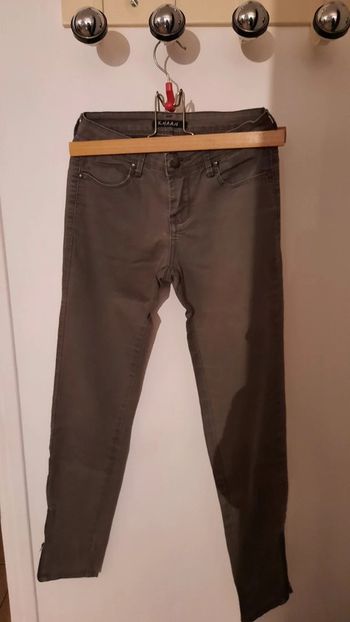 Jean droit gris