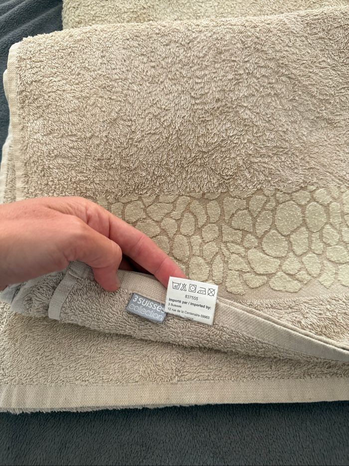 Lot serviettes de bain + draps de bain  beige 3 suisses - photo numéro 4