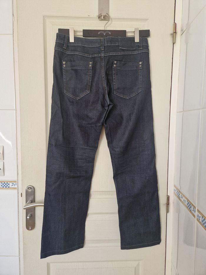 Jean coupe droite homme Armand Thiery taille XL/42 - photo numéro 5