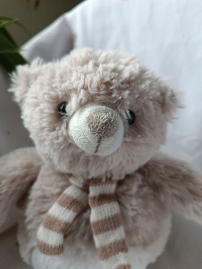 Peluche plush Teddy bear ours nounours ourson écharpe boule beige crème doudou toudou lilo - photo numéro 2
