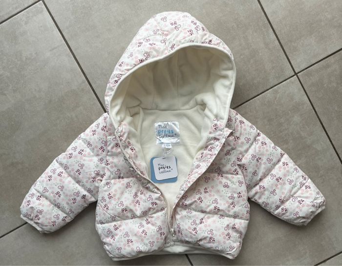 Doudoune 23 mois neuve avec étiquette - photo numéro 2