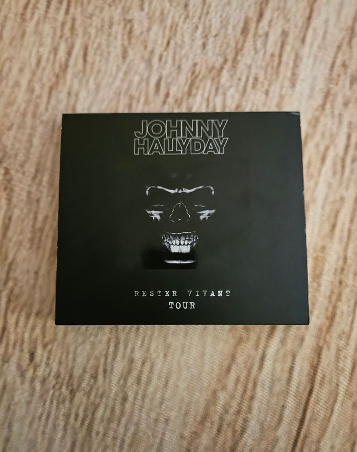 Album CD Johnny Hallyday "rester Vivant "