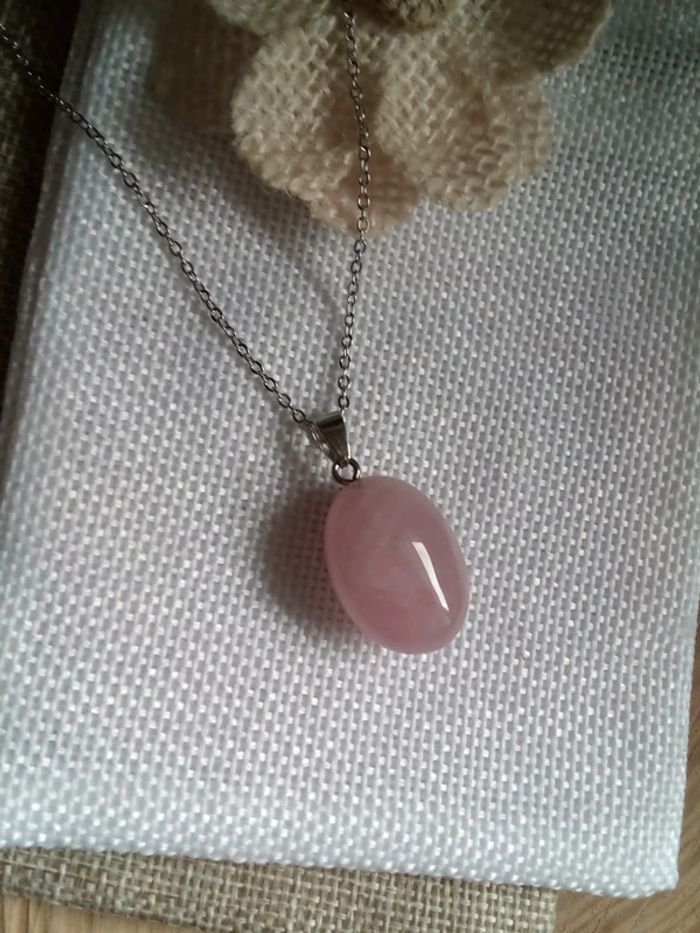 Collier pierre de quartz rose - photo numéro 3