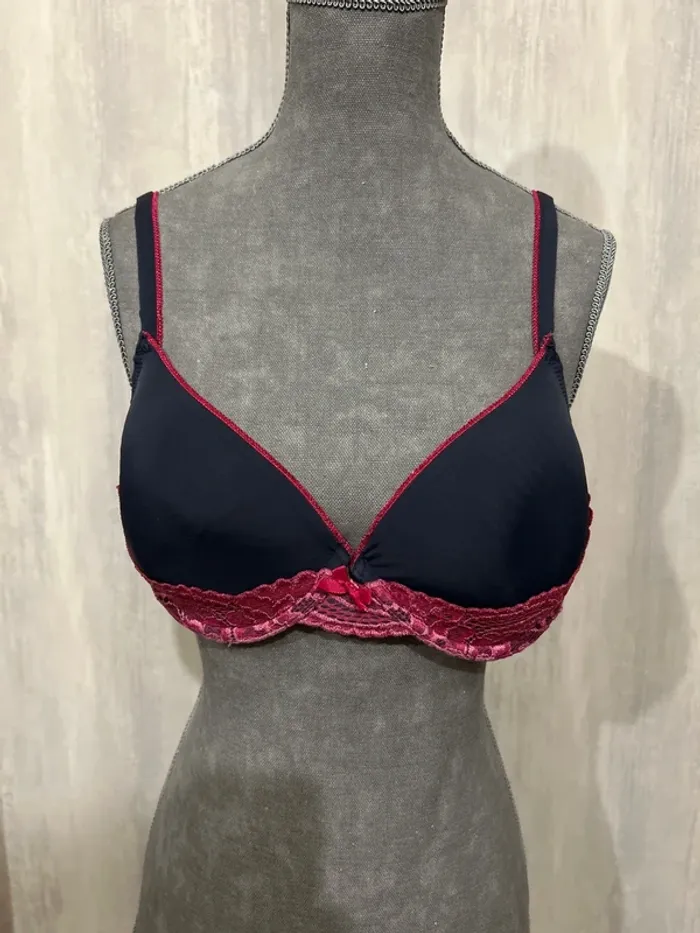 2 soutien gorge - photo numéro 3
