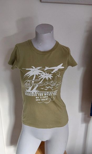 Tee shirt kaki et blanc HM T 34