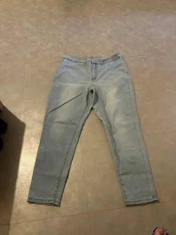 Jeans slim taille haute