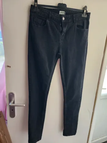 Jeans femme taille 42 - kiabi - tres bon état