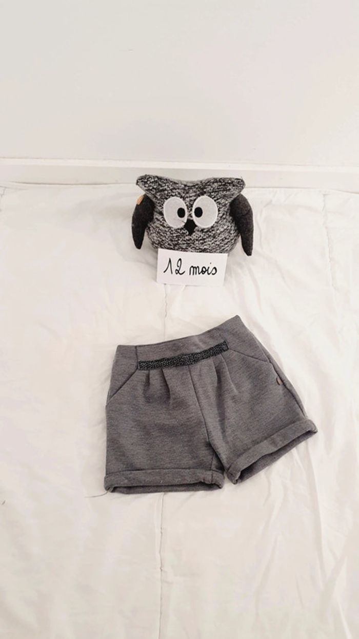 Short habillé gris foncé bébé fille 12 mois