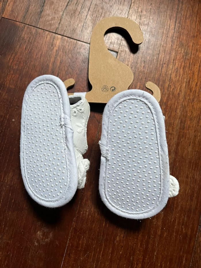 Sandales blanche bébé fille Gémo - photo numéro 3