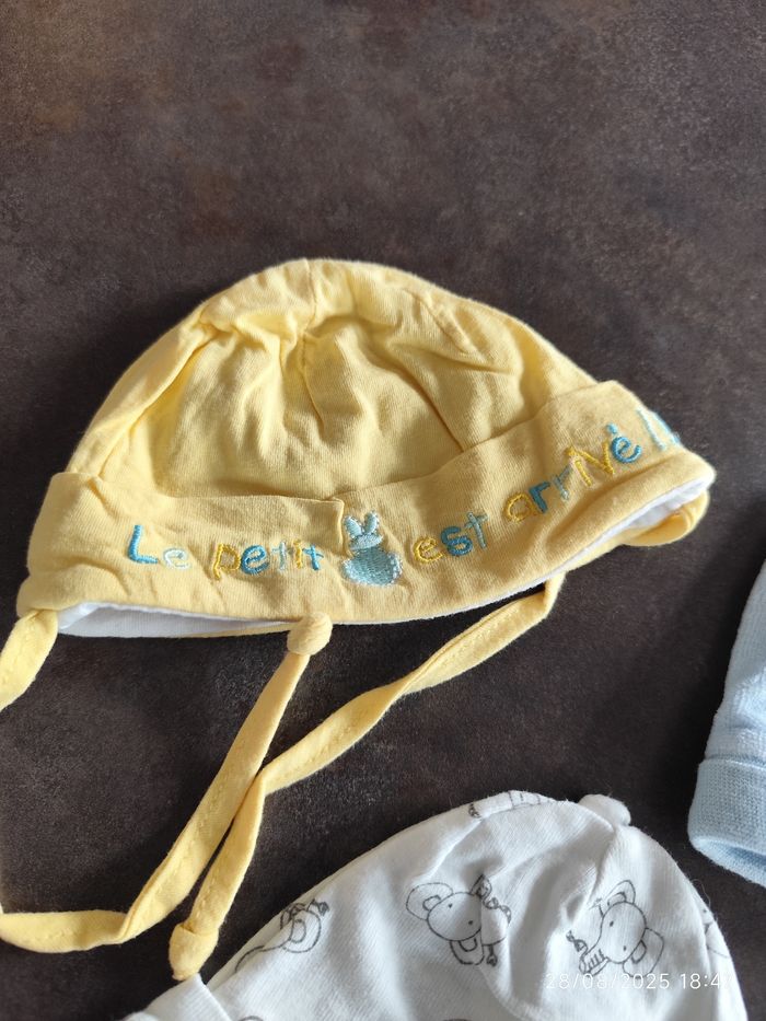 Lot de Bonnets naissance - photo numéro 5