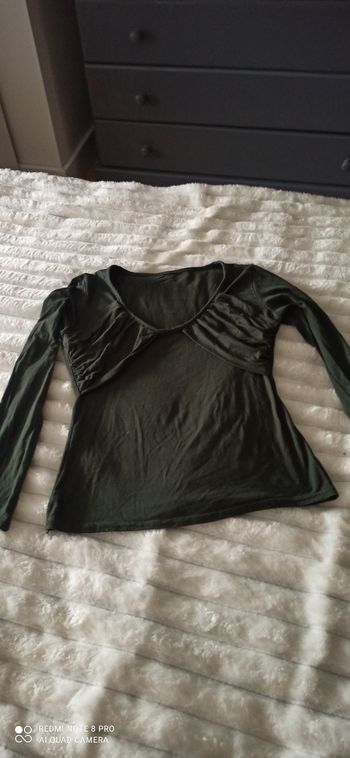 Pull vert foncé t. 36