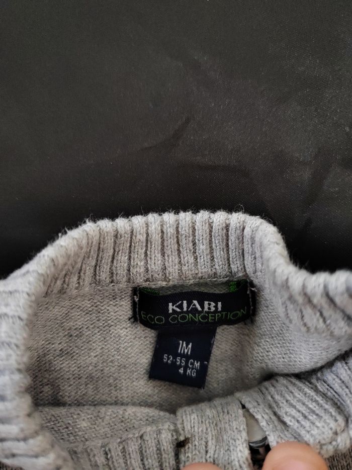 Gilet 1 mois (kiabi) - photo numéro 2