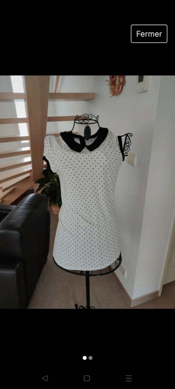 Tee shirt blanc et noir - photo numéro 2