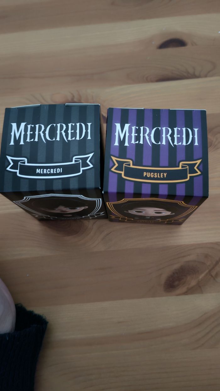 Figurines Mercredi Addams Macdo - photo numéro 2