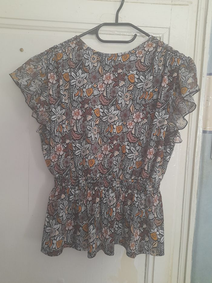 Haut/T-shirt marron fleuri, marque Morgan, taille S - photo numéro 3