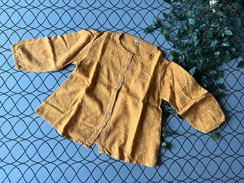 Chemise moutarde 24 mois