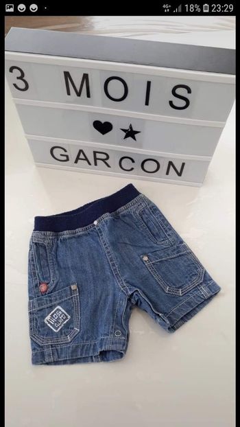 Short jean