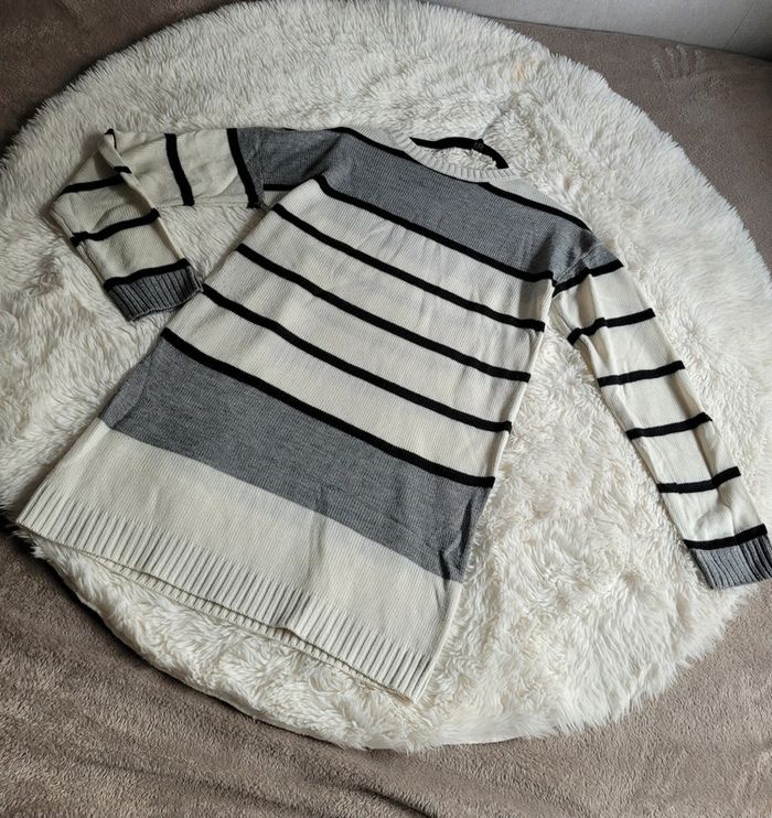 🌺 Tres jolie robe pull 🌺 Shein 🌺 Taille L - photo numéro 2