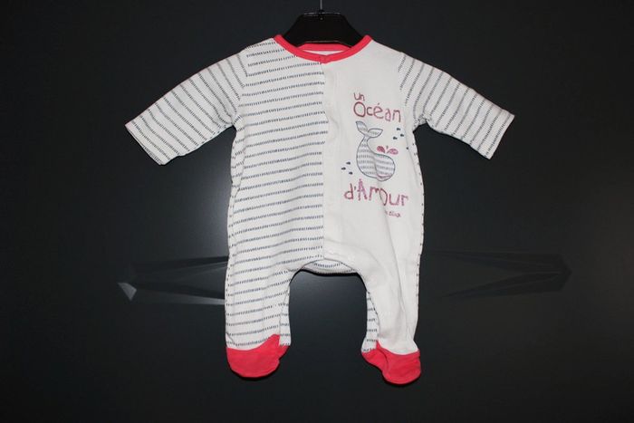 Pyjama d'été NEUF taille 1 mois 54 cm. - photo numéro 4
