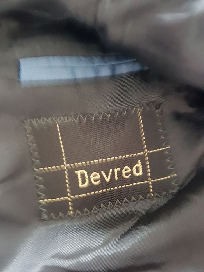 Blazer homme gris foncé rayé gris clair à boutons. 100% pure laine vierge. Devred. Taille 50. - photo numéro 4