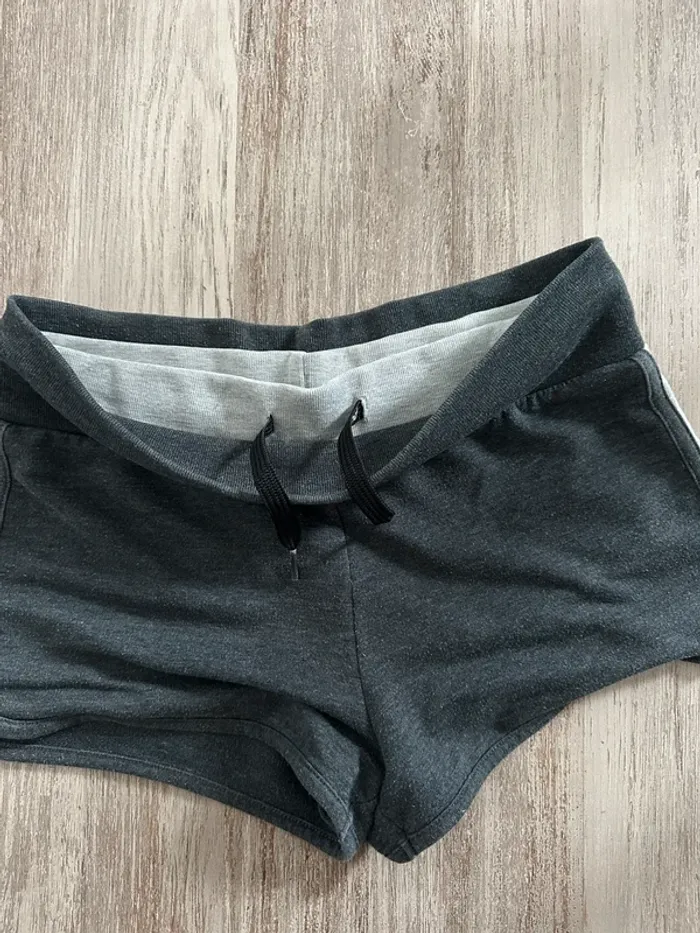 Short - photo numéro 5