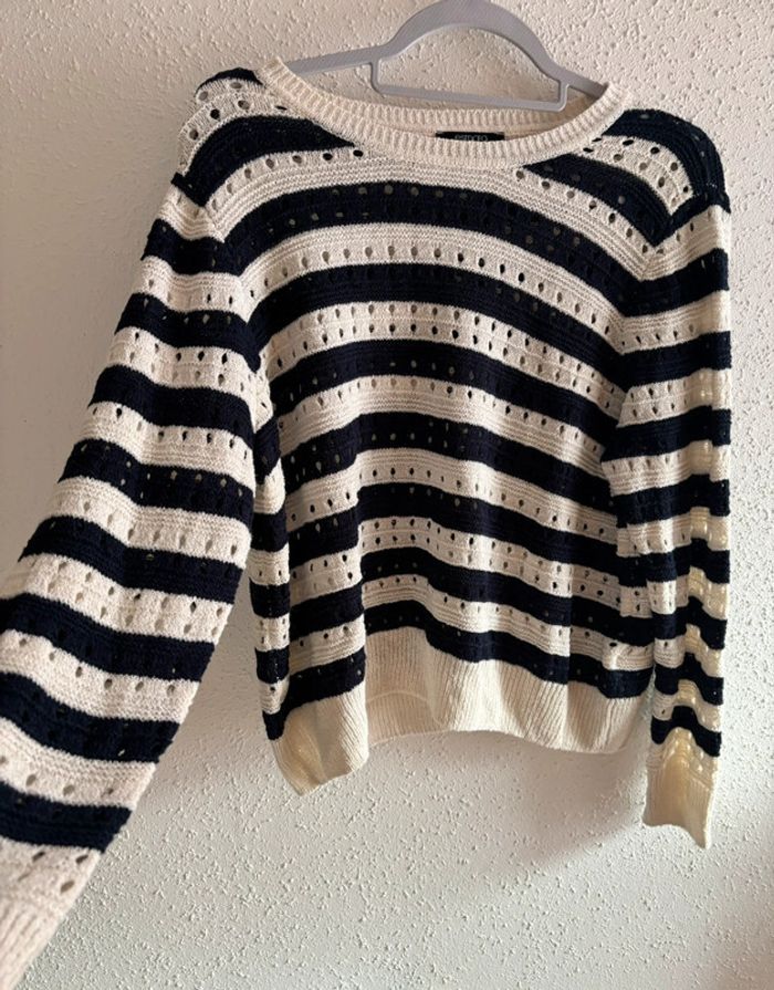 Pull marinière ajouré