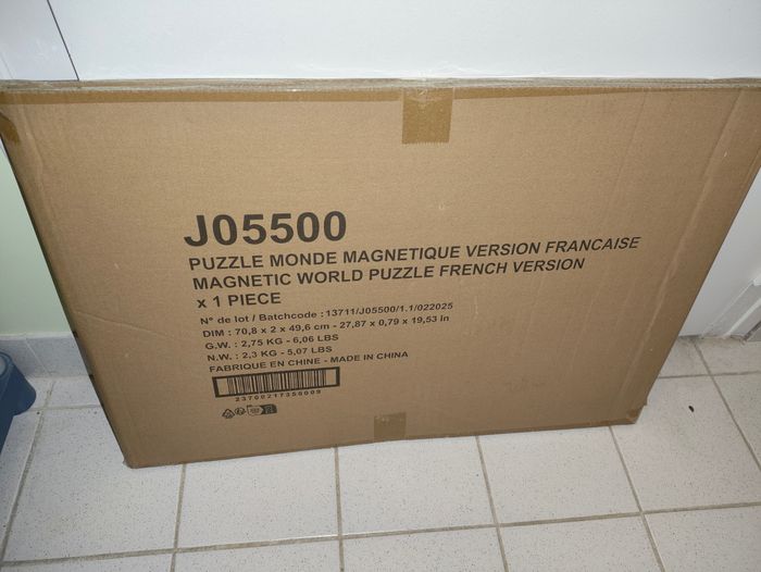 Puzzle 92 pièces - Monde magnétique - carte du monde neuve Janod - photo numéro 2