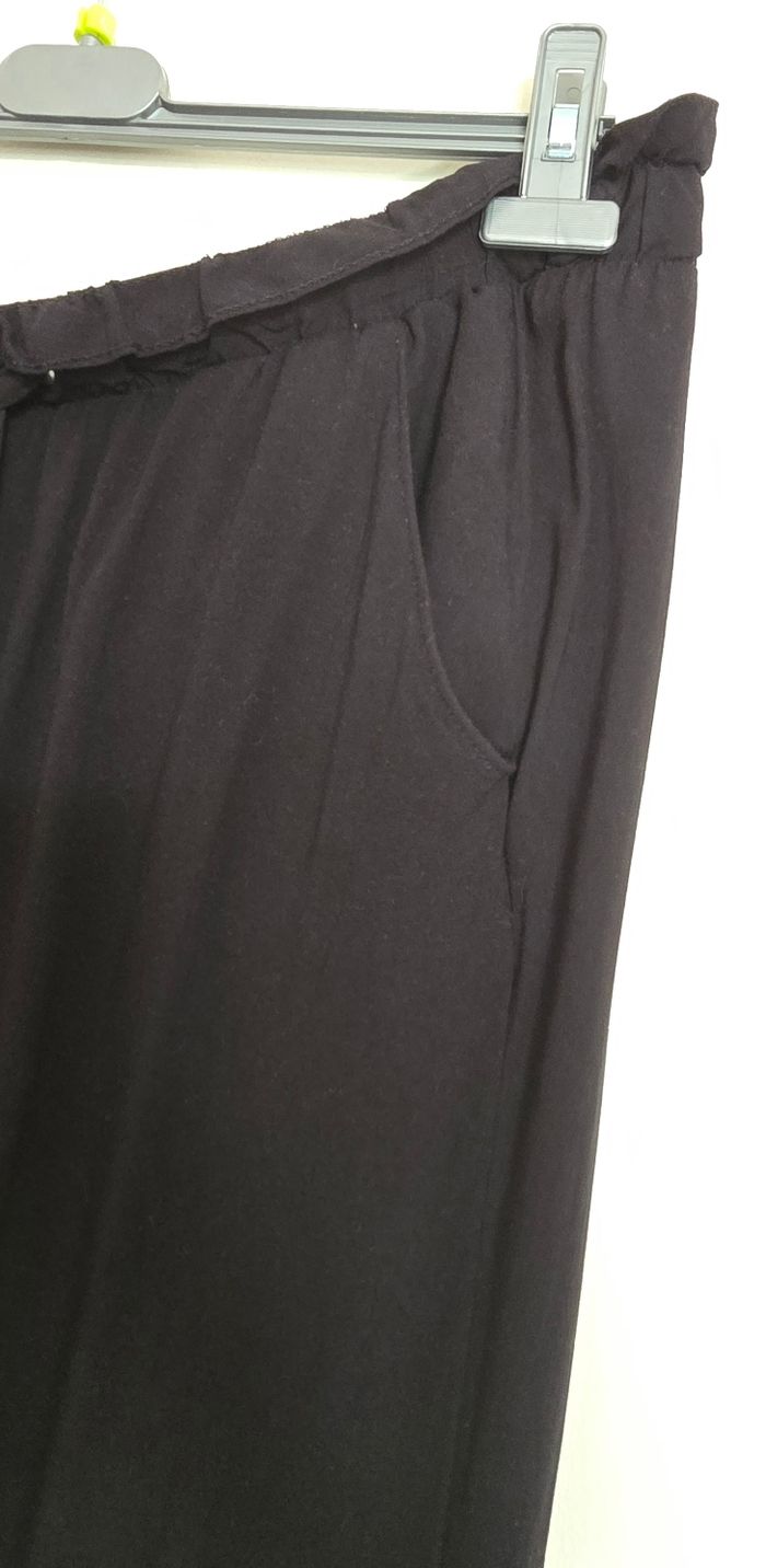 Pantalon souple noir - photo numéro 4