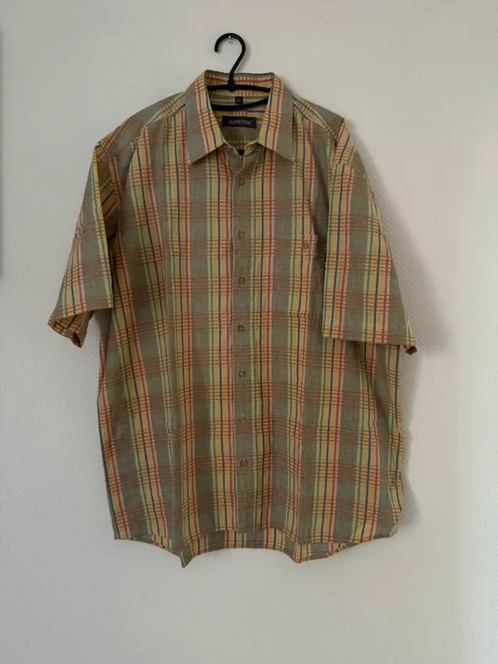 Chemise vintage en très bon état taille XL Jupiter