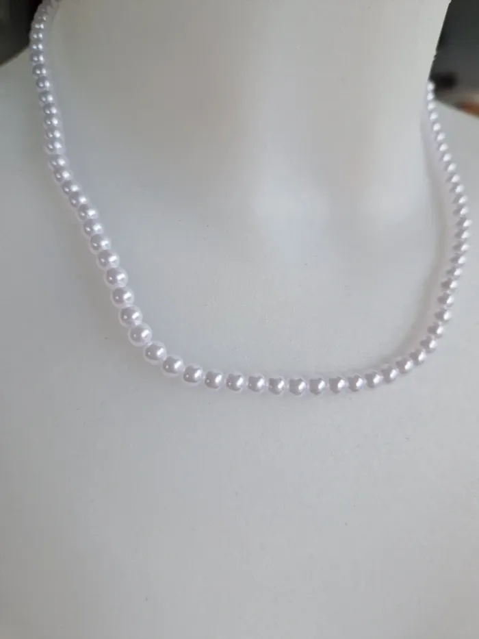 Collier fantaisie perles blanches - photo numéro 2