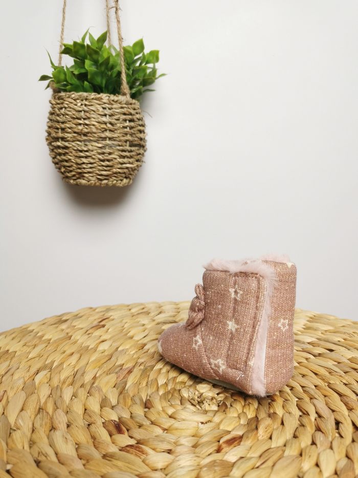 Chaussons fourrés vieux rose motifs étoiles Lupilu Pointure 16/17 - photo numéro 2