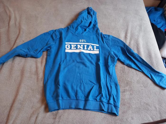 Sweat Taille 12 ans