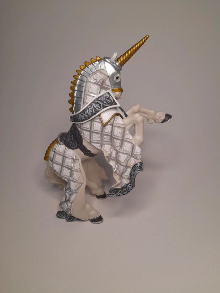 Licorne blanche cabrée Papo - photo numéro 2
