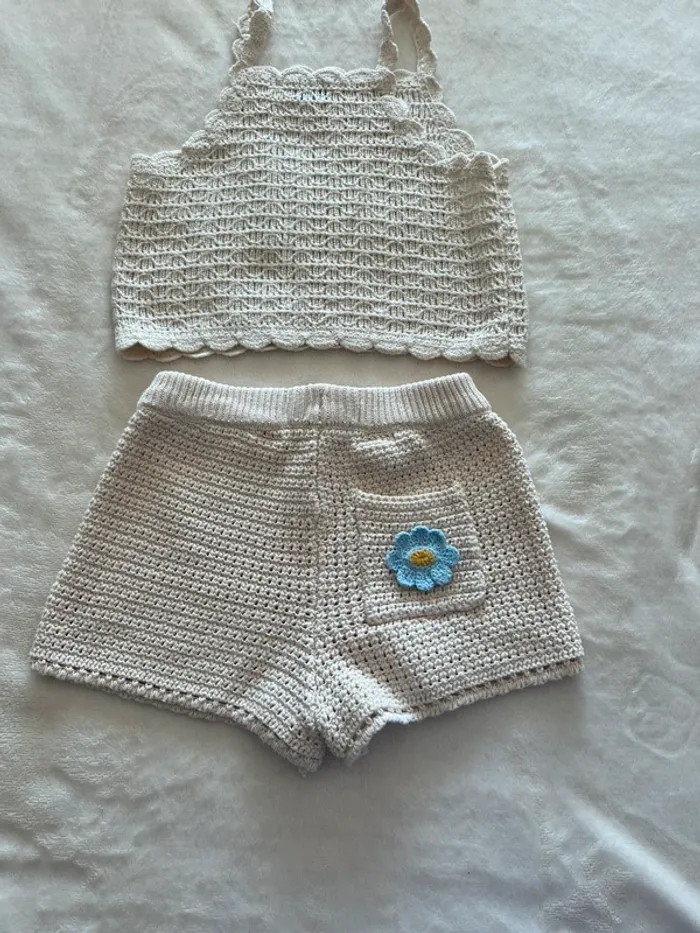 Ensemble maille crochet Zara et Kiabi taille 4-5 ans