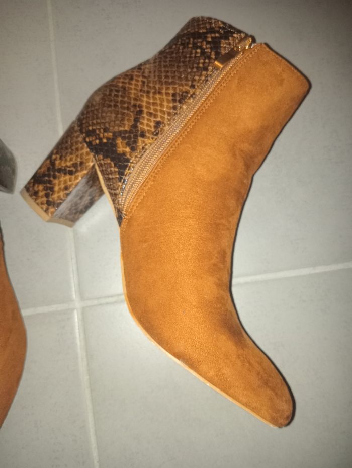 Bottines boots serpent bi matière daim peau de pêche talon - photo numéro 3