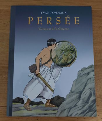 Persée Vainqueur de la Gorgone - l'école des loisirs 