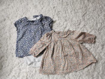 Ensemble body blouse manches courtes + blouse manches longues florale