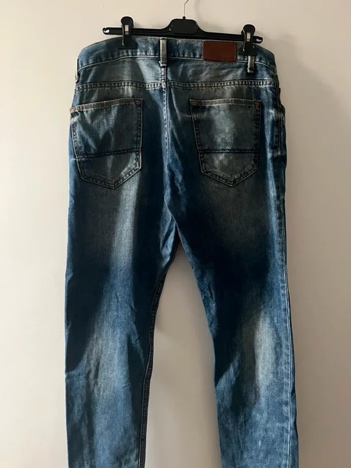 Lot de 2 jeans homme W34 L34 – Pull&Bear et Sfera effet usé - photo numéro 3