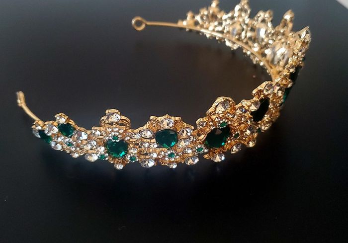 Couronne / Tiare / Diadème - photo numéro 2