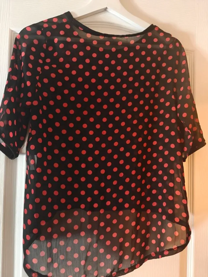 T shirt fluide transparent à pois - photo numéro 3
