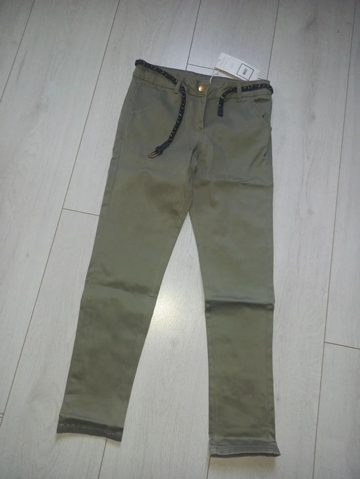 pantalon kaki