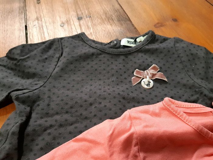 Lot 4 t-shirt rose violet bébé fille 9 mois paillette col roulé chat fleurs neuf - photo numéro 2